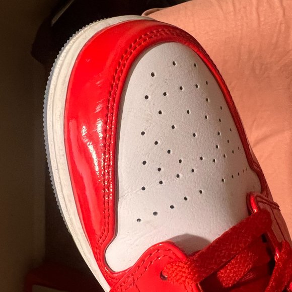 Jordan 1 Mid Barcelona Sweater Red Patent - Picture 3 of 3